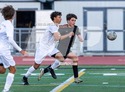 Thumbnail 3 in FR: Peninsula vs Mater Dei photogallery.