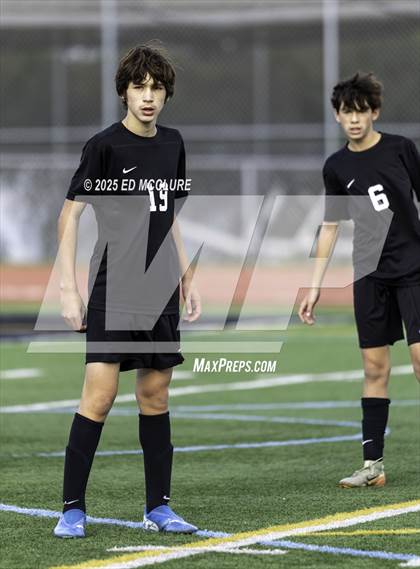 Thumbnail 2 in FR: Peninsula vs Mater Dei photogallery.