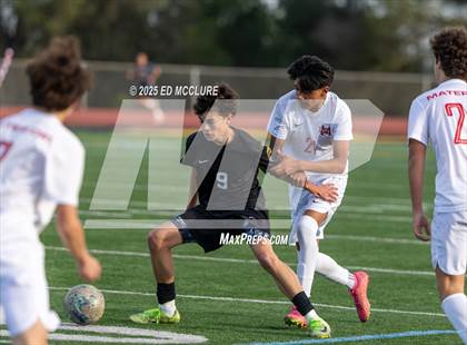 Thumbnail 1 in FR: Peninsula vs Mater Dei photogallery.