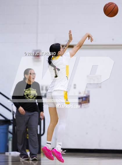 Thumbnail 2 in Gadsden @ Alamogordo photogallery.