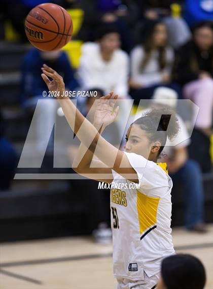 Thumbnail 2 in Gadsden @ Alamogordo photogallery.