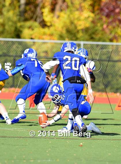 Thumbnail 3 in Harding @ Darien photogallery.