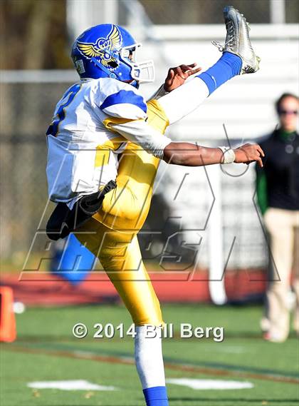 Thumbnail 1 in Harding @ Darien photogallery.