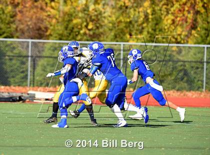 Thumbnail 1 in Harding @ Darien photogallery.