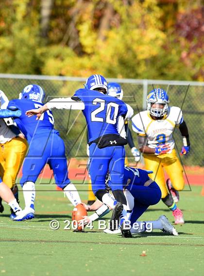 Thumbnail 2 in Harding @ Darien photogallery.