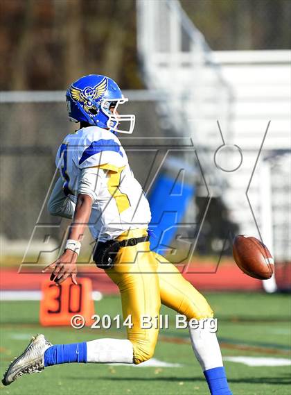 Thumbnail 1 in Harding @ Darien photogallery.