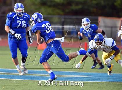 Thumbnail 2 in Harding @ Darien photogallery.