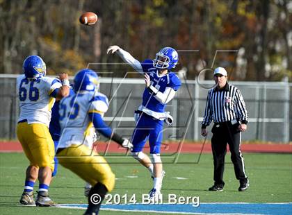 Thumbnail 3 in Harding @ Darien photogallery.
