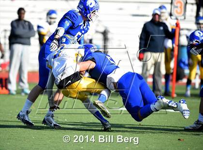 Thumbnail 3 in Harding @ Darien photogallery.