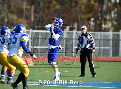 Thumbnail 2 in Harding @ Darien photogallery.
