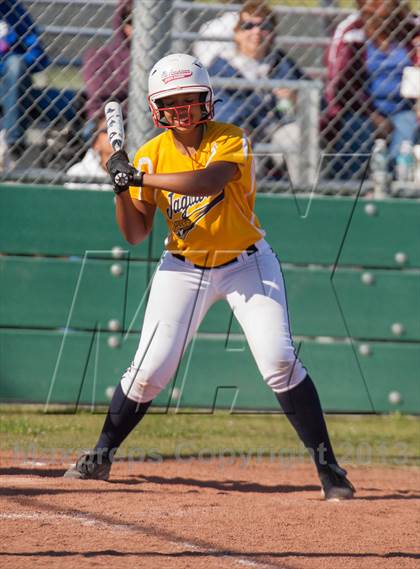 Thumbnail 1 in Beyer @ Gregori photogallery.