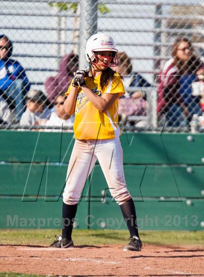 Thumbnail 2 in Beyer @ Gregori photogallery.
