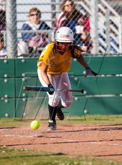 Thumbnail 2 in Beyer @ Gregori photogallery.