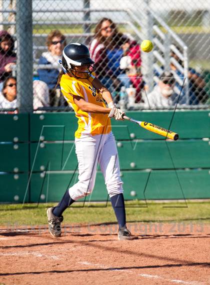 Thumbnail 3 in Beyer @ Gregori photogallery.