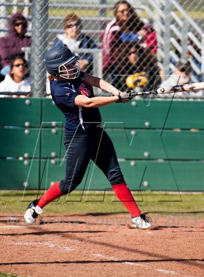 Thumbnail 3 in Beyer @ Gregori photogallery.
