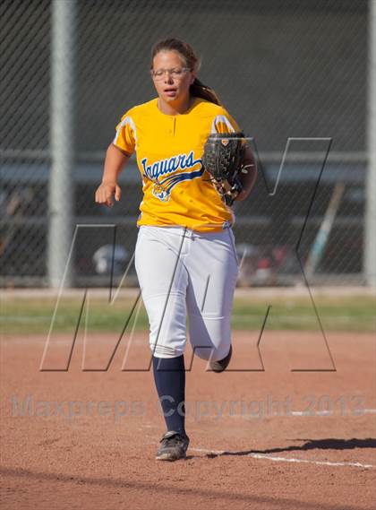 Thumbnail 1 in Beyer @ Gregori photogallery.