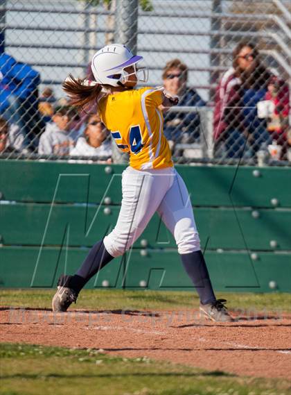 Thumbnail 1 in Beyer @ Gregori photogallery.
