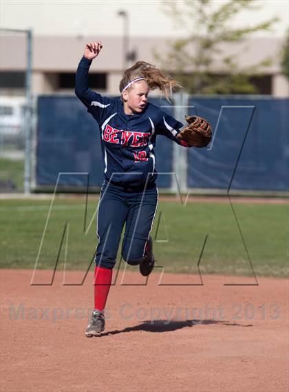 Thumbnail 3 in Beyer @ Gregori photogallery.