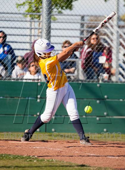 Thumbnail 1 in Beyer @ Gregori photogallery.