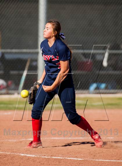 Thumbnail 1 in Beyer @ Gregori photogallery.