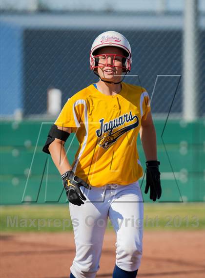 Thumbnail 3 in Beyer @ Gregori photogallery.