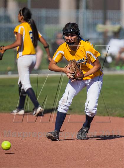 Thumbnail 3 in Beyer @ Gregori photogallery.