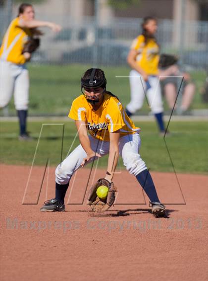 Thumbnail 2 in Beyer @ Gregori photogallery.