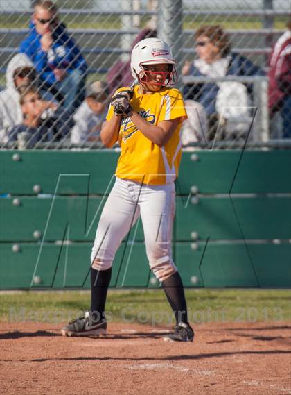 Thumbnail 3 in Beyer @ Gregori photogallery.