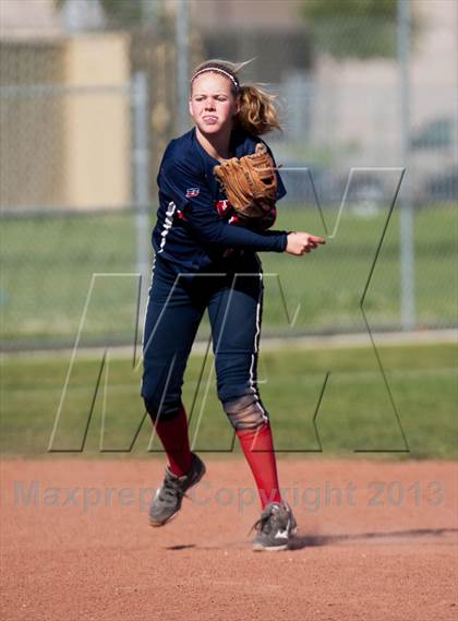 Thumbnail 1 in Beyer @ Gregori photogallery.
