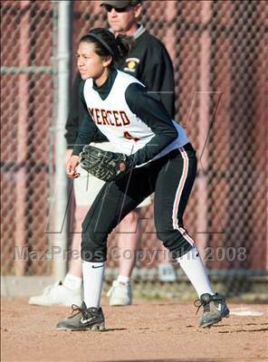 Thumbnail 2 in Merced vs. Hughson (Ceres  Tounament) photogallery.