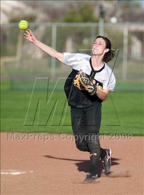 Thumbnail 1 in Merced vs. Hughson (Ceres  Tounament) photogallery.