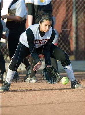 Thumbnail 3 in Merced vs. Hughson (Ceres  Tounament) photogallery.
