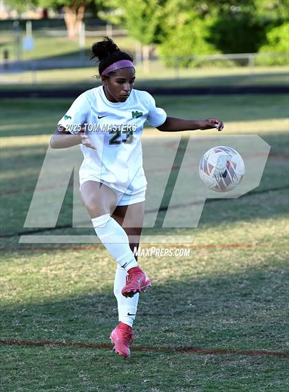 Thumbnail 2 in Myers Park @ South Mecklenburg photogallery.
