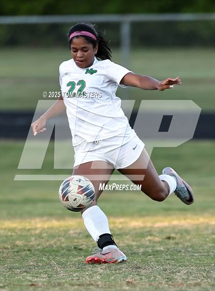 Thumbnail 2 in Myers Park @ South Mecklenburg photogallery.