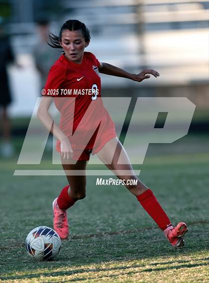 Thumbnail 2 in Myers Park @ South Mecklenburg photogallery.