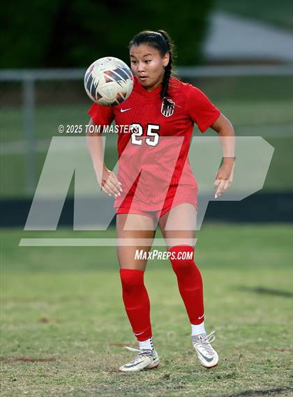 Thumbnail 3 in Myers Park @ South Mecklenburg photogallery.