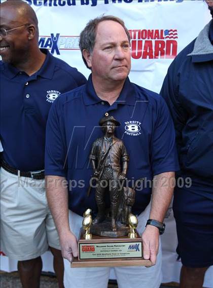 Thumbnail 2 in Bellarmine Prep (MaxPreps Tour of Champions) photogallery.