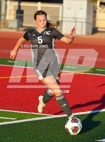 Thumbnail 1 in Northwest Christian vs. Sabino (AIA 3A Final) photogallery.