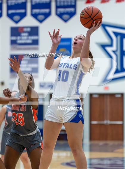 Thumbnail 3 in Columbus East @ Hamilton Southeastern photogallery.