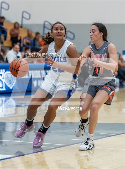 Thumbnail 2 in Columbus East @ Hamilton Southeastern photogallery.