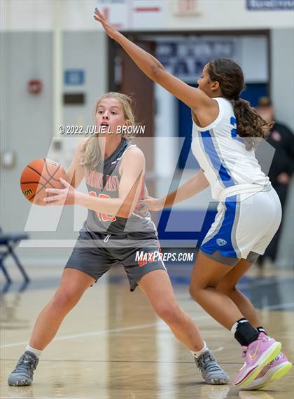 Thumbnail 3 in Columbus East @ Hamilton Southeastern photogallery.