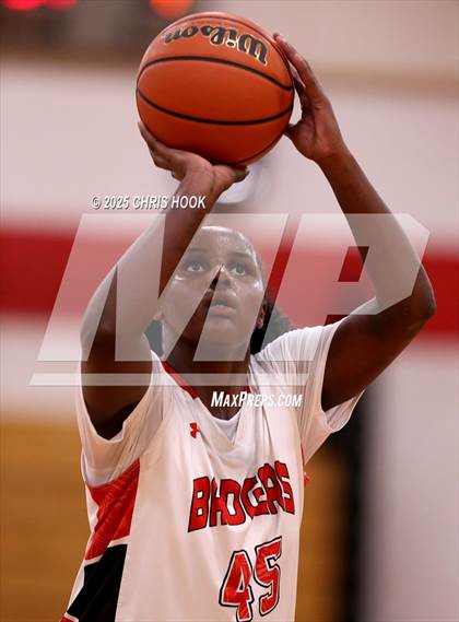 Thumbnail 2 in Sahuaro @ Tucson High Magnet School photogallery.