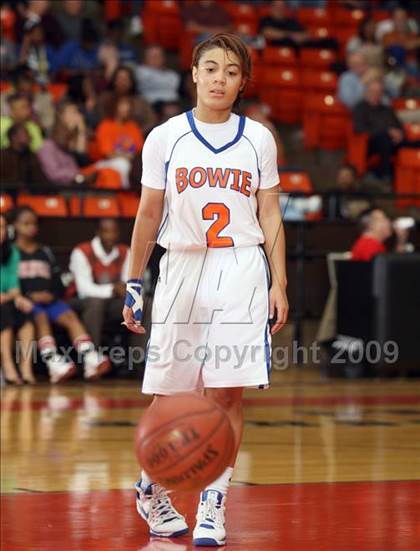 Thumbnail 1 in Duncanville vs. Bowie (Texas Region 1 Semifinal) photogallery.