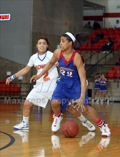 Thumbnail 2 in Duncanville vs. Bowie (Texas Region 1 Semifinal) photogallery.