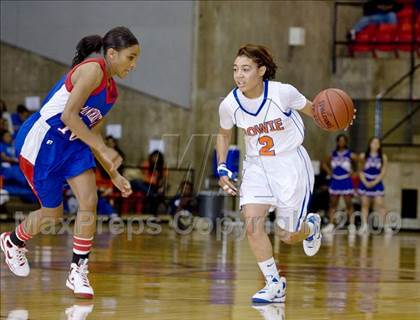 Thumbnail 2 in Duncanville vs. Bowie (Texas Region 1 Semifinal) photogallery.