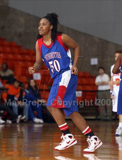 Thumbnail 1 in Duncanville vs. Bowie (Texas Region 1 Semifinal) photogallery.