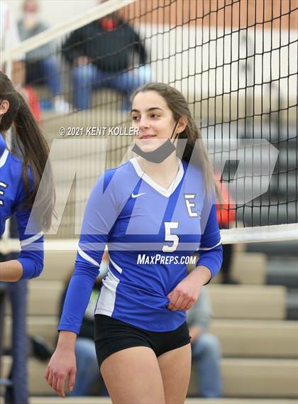 Thumbnail 1 in Utica Eisenhower vs. Port Huron (MHSAA D29 Quarterfinal) photogallery.