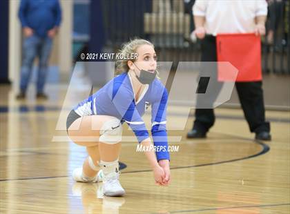 Thumbnail 2 in Utica Eisenhower vs. Port Huron (MHSAA D29 Quarterfinal) photogallery.