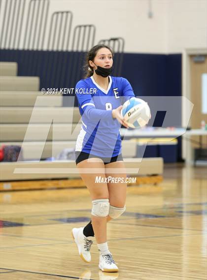 Thumbnail 2 in Utica Eisenhower vs. Port Huron (MHSAA D29 Quarterfinal) photogallery.
