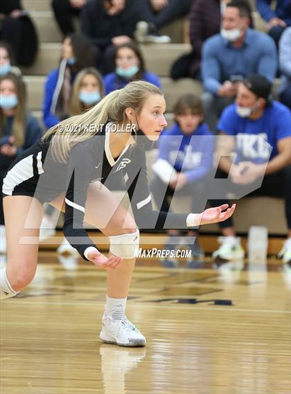 Thumbnail 3 in Utica Eisenhower vs. Port Huron (MHSAA D29 Quarterfinal) photogallery.